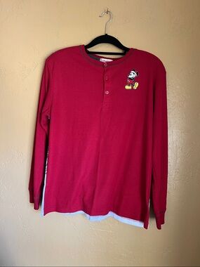 Men’s Mickey Mouse Disney Long Sleeve Ribbed Top. Size Medium